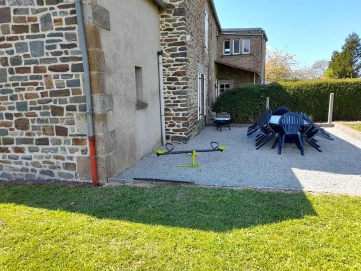 Le Bien Etre Aux Forges Villa Ceaux Exterior photo